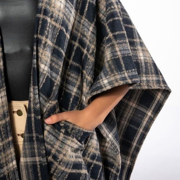 Miz Native Plaid Vegan Fringe Poncho - Picture 4 of 17